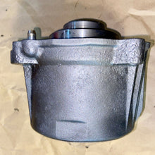 Load image into Gallery viewer, REBUILT OEM TOYOTA MATRIX 2004-2007 REAR DIFFERENTIAL COUPLING