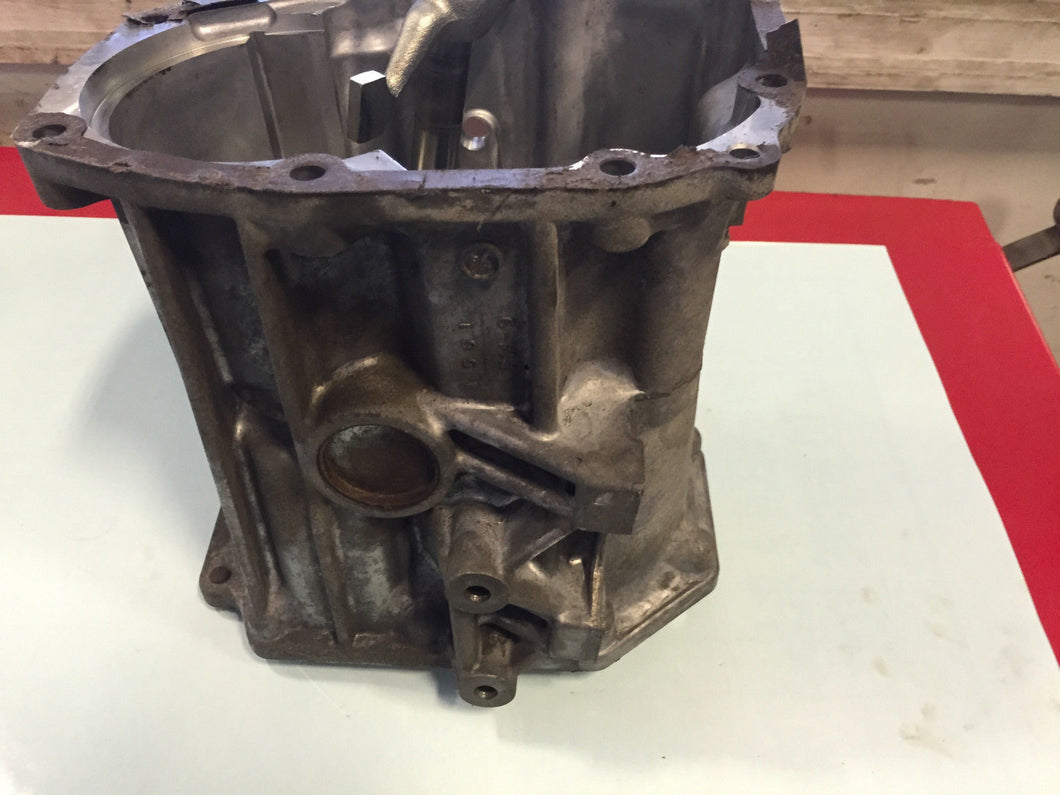 Subaru Impressa  5 Speed Manual Transmission Center Differential Housing