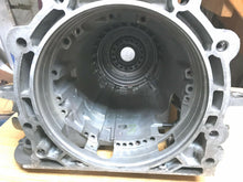 Load image into Gallery viewer, 4L60E 4L65E CASE 1998-2003 M30 M32  Bolt On Bell Housing 4L70E TRANSMISSION