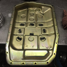 Load image into Gallery viewer, ZF5HP19 83708X OIL PAN 22 BOLT