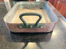 Load image into Gallery viewer, Vintage Mauviel Hammered Copper Tin Lined Roasting Pan 16&quot; x 12&quot; Williams Sonoma