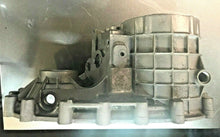 Load image into Gallery viewer, 98-02 CHEVY/ GMC TRUCK &amp; SUV  REFURBISHED NP246 TRANSFER CASE FRONT HALF