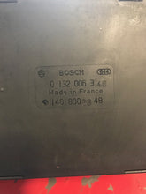 Load image into Gallery viewer, 92-97 MERCEDES W140 S600 S500 S420 S320 DOOR LOCK CENTRAL VACUUM PUMP 1408002348