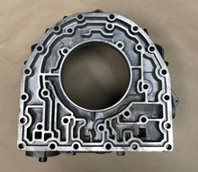 Load image into Gallery viewer, GM ALLISON LCT1000 BELL HOUSING CAST#29549481 NO SPEED SENSOR HOLE