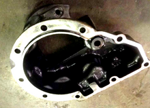Load image into Gallery viewer, 4R100 4WD EXTENSION TAIL HOUSING TRANSMISSION  F250 F350 E350 FORD 4X4 1998-UP