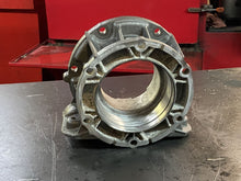 Load image into Gallery viewer, 6L90 Chevrolet GMC transmission 4x4 extension housing 12578123 Experdited Ship