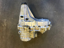 Load image into Gallery viewer, Chevy GMC 1500 2500 Gas Engine NP263HD Rebuilt Transfer Case 1999-2007 Electric