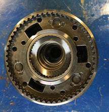 Load image into Gallery viewer, 2006-UP GMC CHEVY 6L80E TRANSMISSION OUTPUT SHAFT AND REAR OUTPUT PLANET COMBO