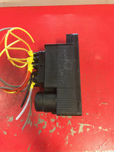 Load image into Gallery viewer, 92-97 MERCEDES W140 S600 S500 S420 S320 DOOR LOCK CENTRAL VACUUM PUMP 1408002348