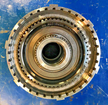 Load image into Gallery viewer, 6L80, CENTER SUPPORT, 6 CLUTCH, LOADED WITH SPRAG, CAST # 2423257