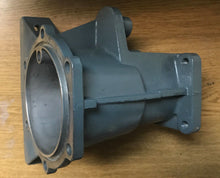 Load image into Gallery viewer, GM ACDelco 8661620 Adaptor Housing Aluminum General Motors Transmission