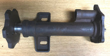 Load image into Gallery viewer, GM 26066899 Chevy 9.25&quot; IFS 4X4 Front Drive Axle Inner Shaft Housing