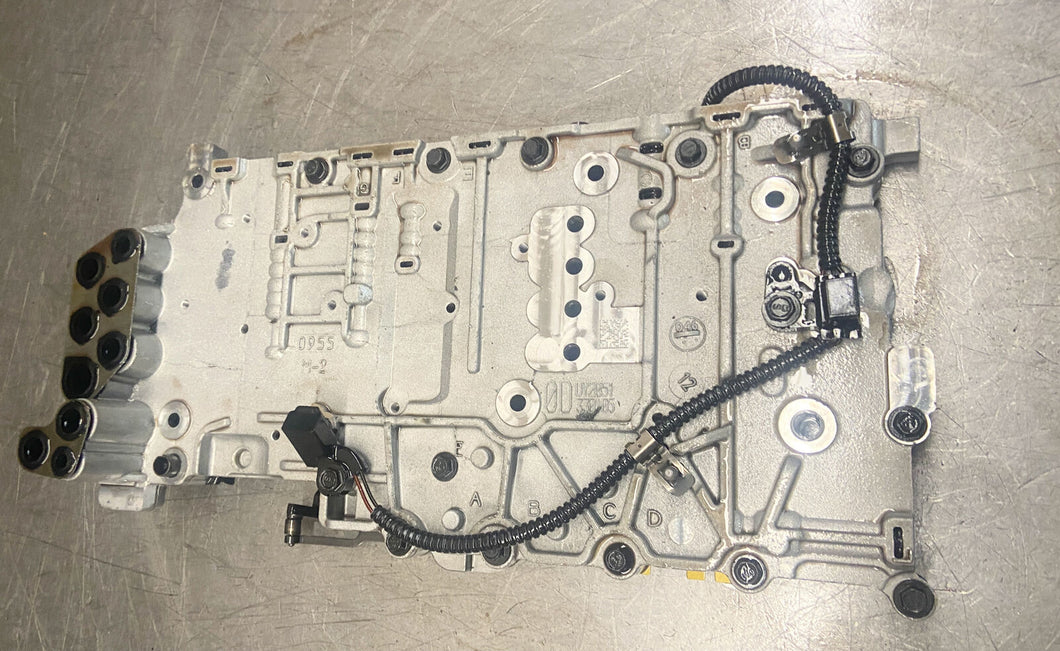 6L90 TRANSMISSION VALVE BODY OEM  2010 AND UP  Expedited Shipping