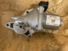 Load image into Gallery viewer, Transfer Case Actuator ACDelco GM Original Equipment 84115497